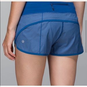 Blue diamond pattern size 4 lululemon shorts